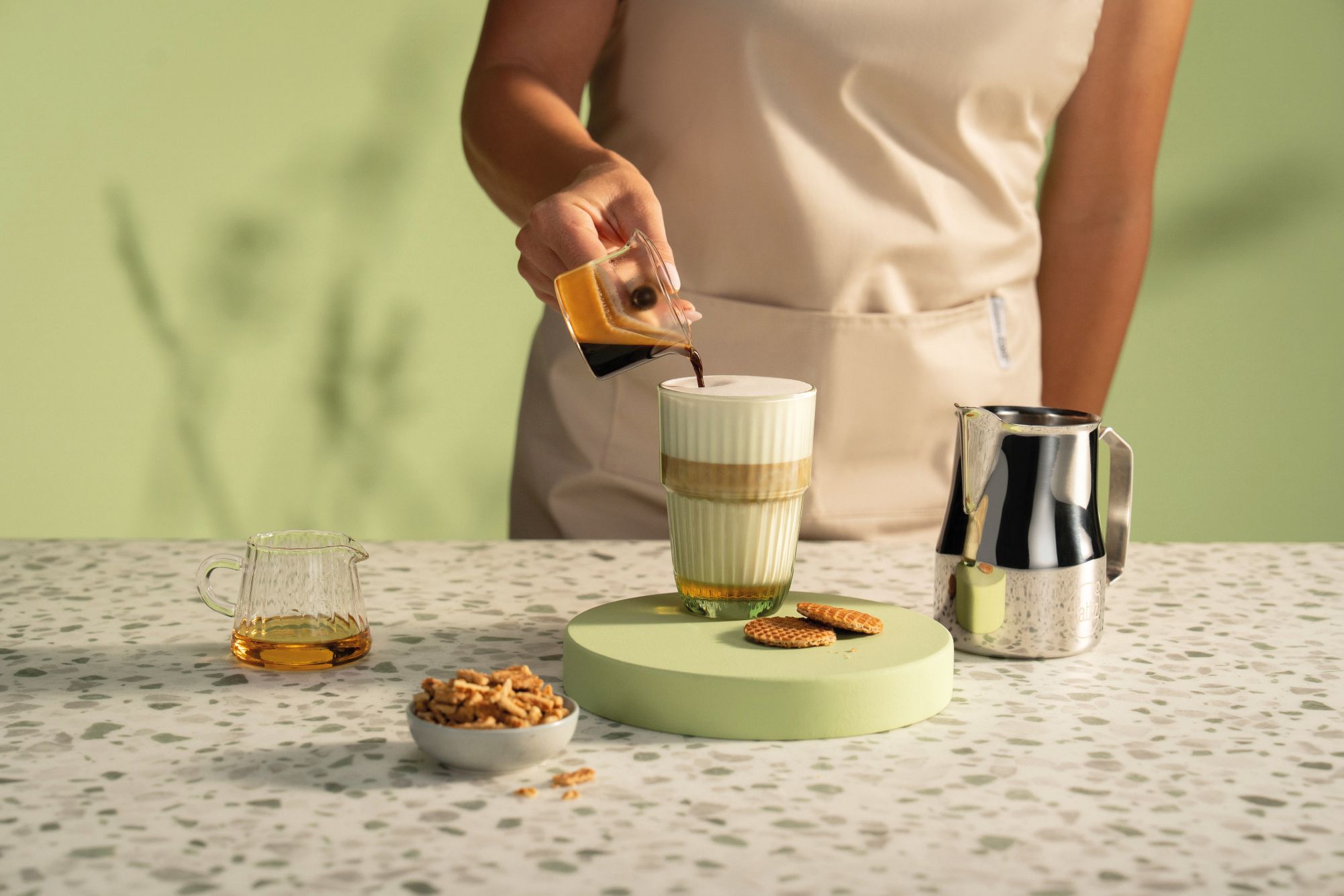 golden stroopwafel latte