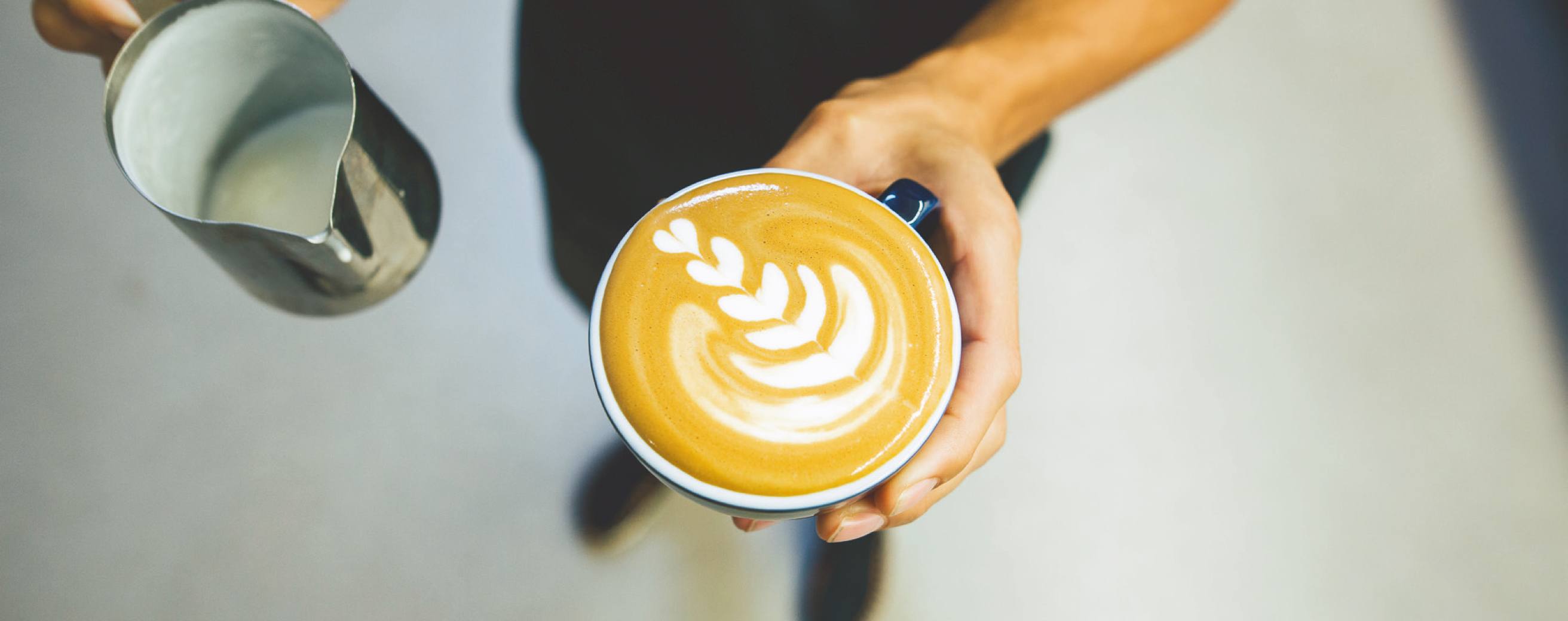 Learn how to make the perfect latte art tulip with the smart milk