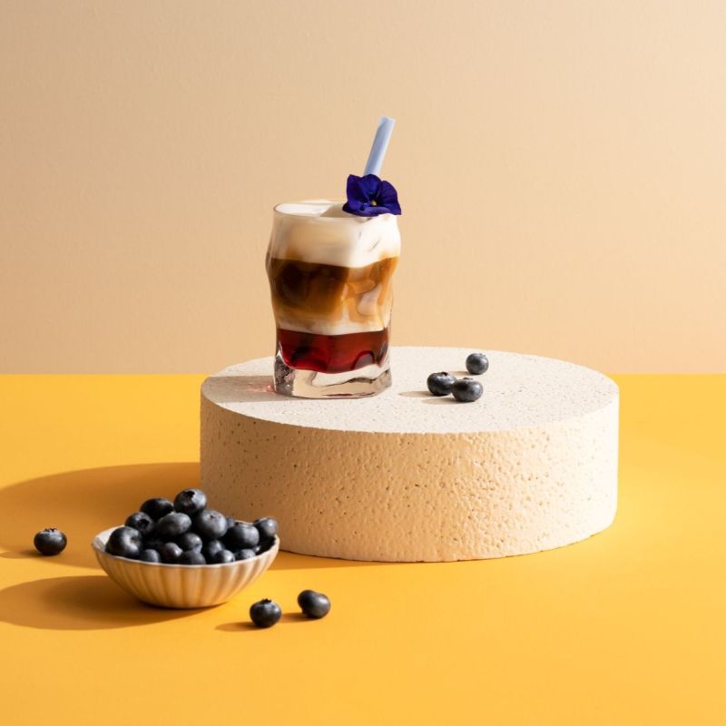 iced blueberry latte.