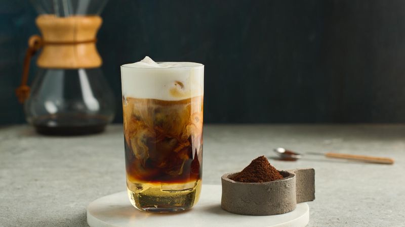 Cold brew iced latte
