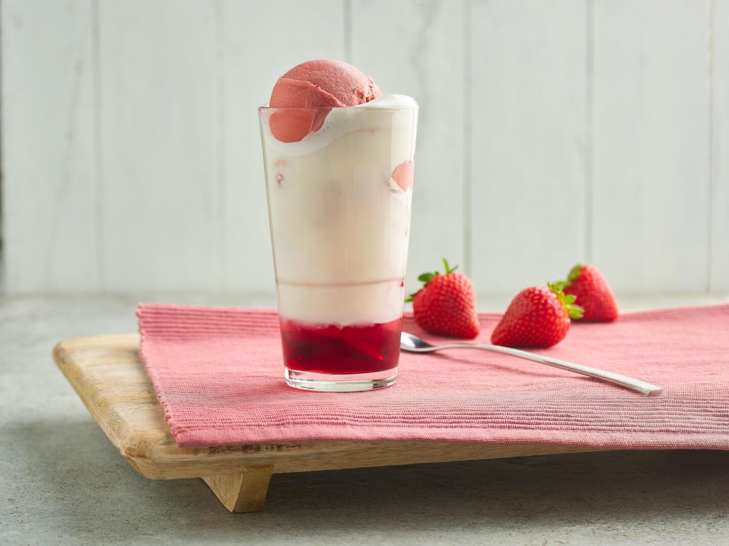 Strawberry sorbet latte