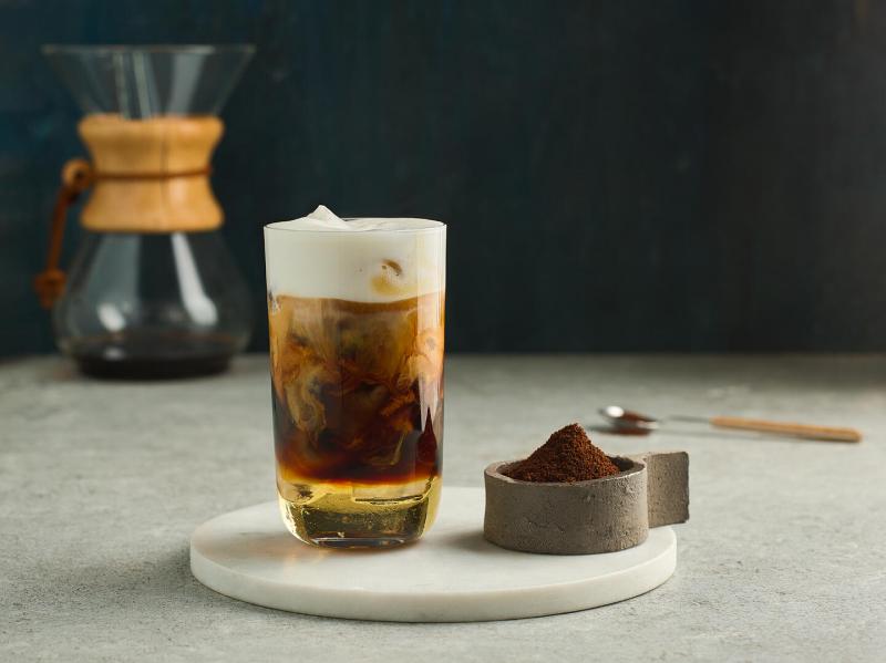 Cold brew iced latte